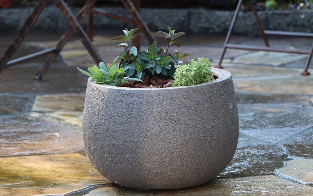 8 Ways to Improve Your Deck, Porch, or Patio